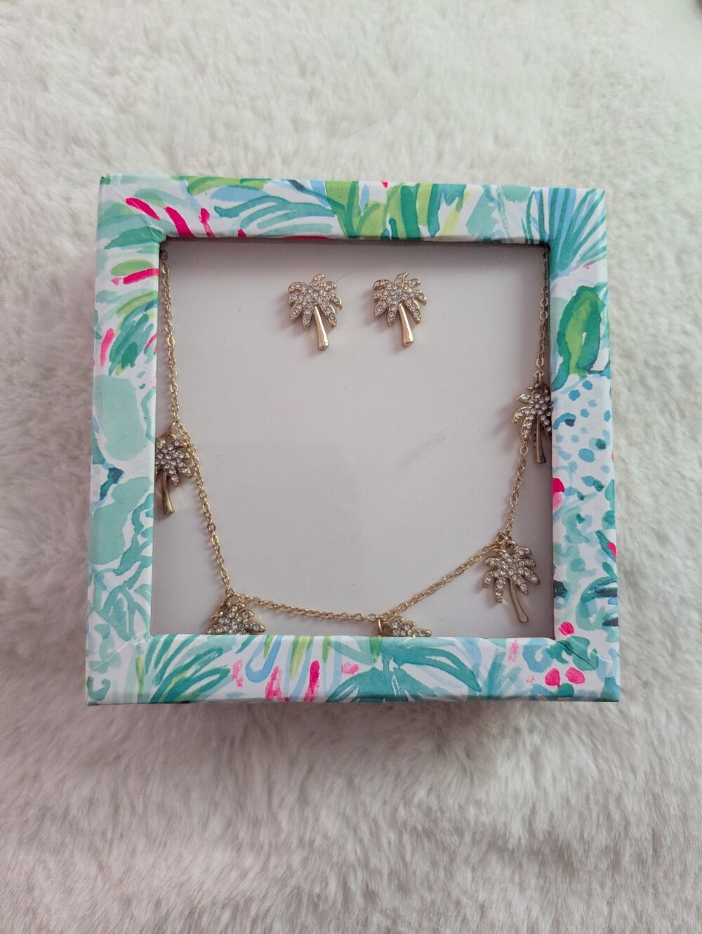 Lilly Pulitzer Gold Palm Tree Necklace and Stud Earrings Set - Gold Tone